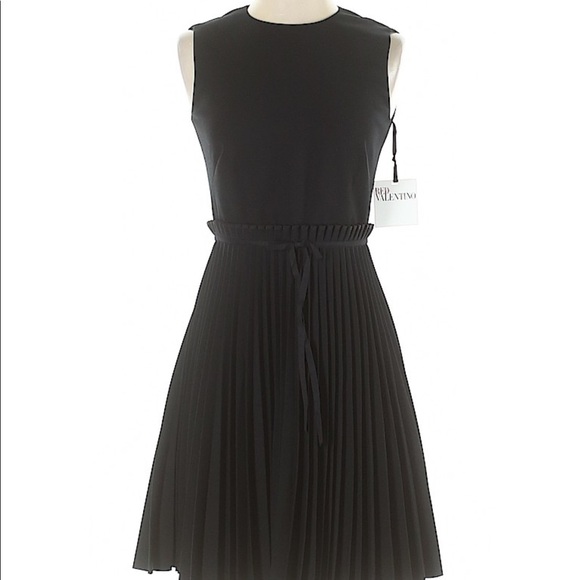 Valentino Dresses & Skirts - NWT795$ RED VALENTINO Paperbag Waist Pleated Dress